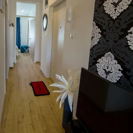 Apartment Deluxe Veruda Pula