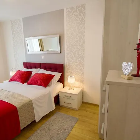 Apartment Deluxe Veruda